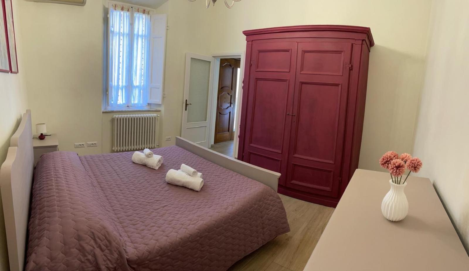 Апартаменти Violet - La Casa Del Pucci Лукка Екстер'єр фото